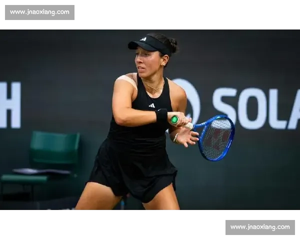 鏖战三盘逆转!田方然布里斯班封后,斩获 2025 赛季首冠