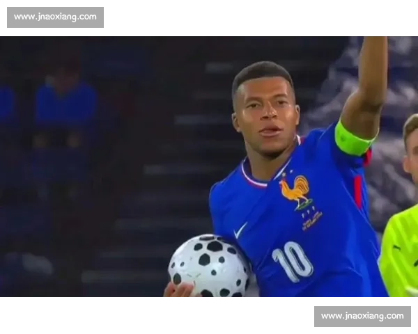 1 球 4 传却失点:姆巴佩的国家德比双面答卷 1 球 4 传却失点:姆巴佩的国家德比双面答卷