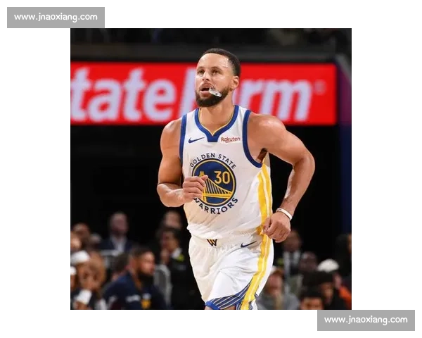 库里 12 分钟狂砍 22 分封神!亚历山大 55+8、戈登 50 分均落选今日最佳 库里 12 分钟狂砍 22 分封神!亚历山大 55+8、戈登 50 分均落选今日最佳